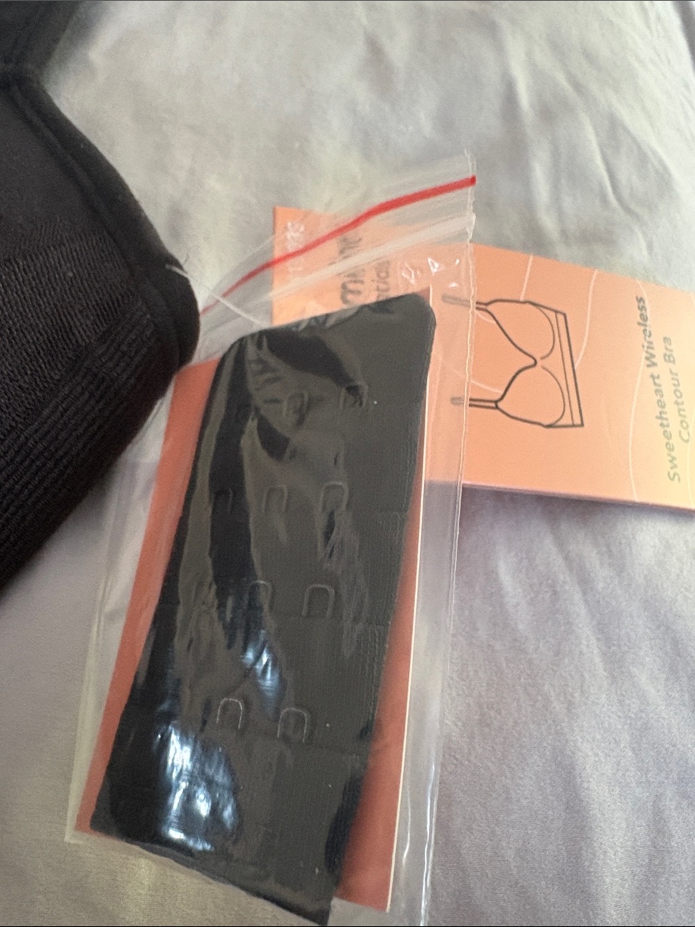 Shapermint Black Wireless Sweetheart Bra - Picture 3 of 3